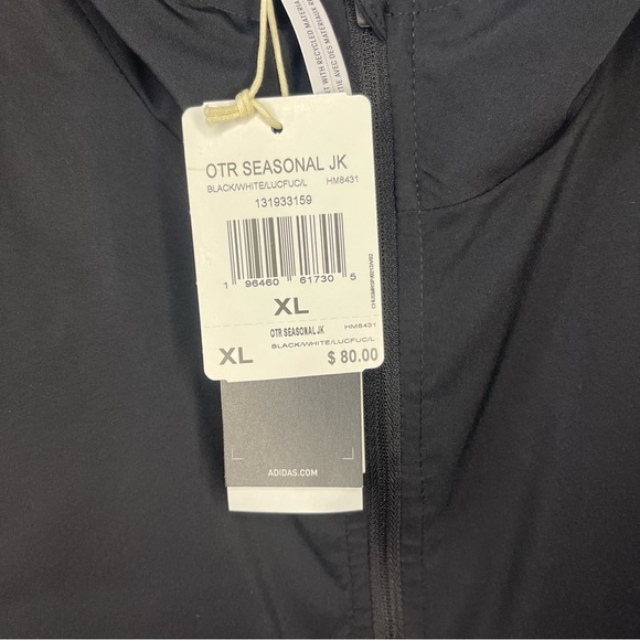 Adidas Black Jacket XL OWN THE RUN SEASONAL JACKET
BLACK - Picture 9 of 12